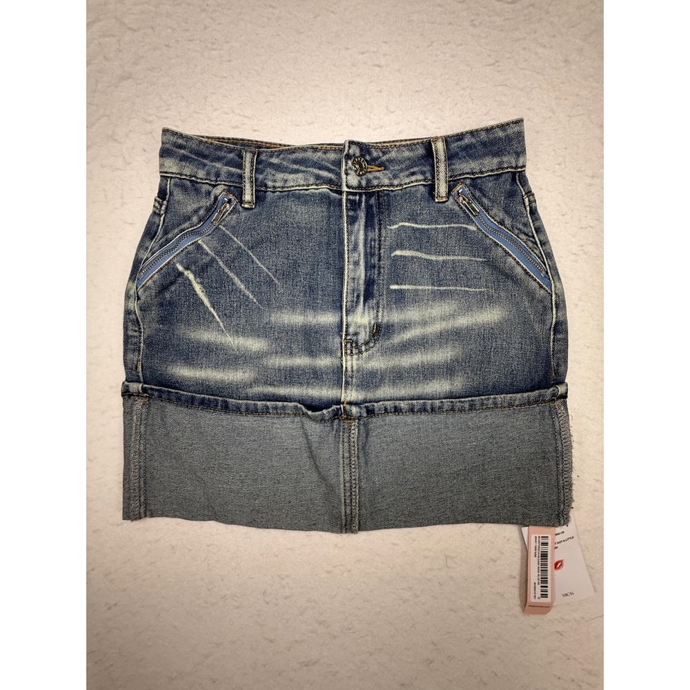 MICAS Two Tone Denim Mini Skirt Distressed Raw Hem Zip Pocket Womens XS NWT
